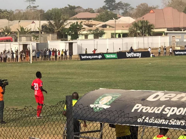 Weird: Kotoko, Aduana Stars played first-half with 10 men due to ...