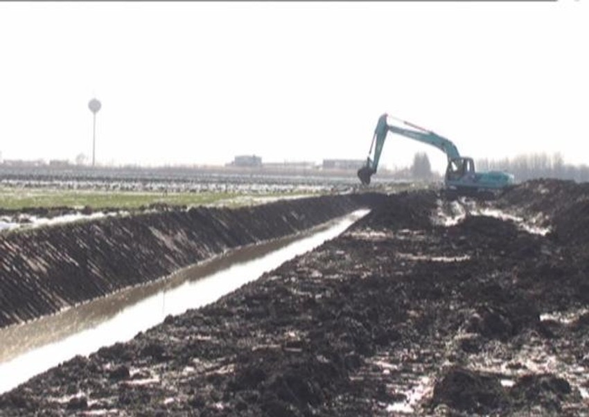 Radovi na kanalu kod Žitišta