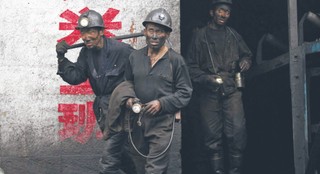 Tani prąd z węgla. Brudny sekret Pekinu