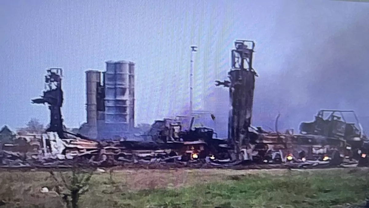 Efekt ukraińskiego uderzenia na lotnisko w mieście Dżankoj