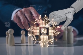 AI nie musi się uczyć po wdrożeniu.  KE publikuje wytyczne dla przedsiębiorców