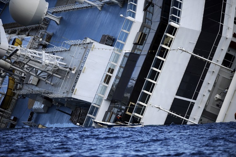 Rocznica Katastrofy Statku Costa Concordia W Pobliżu Wyspy Giglio ...