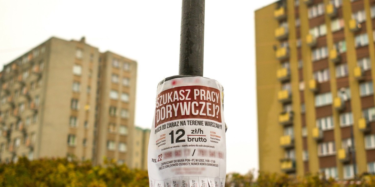 Osoby w wieku 35-44 lat muszą sobie radzić m.in. z obsługą kredytów hipotecznych