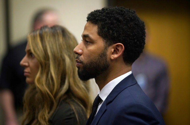 'Empire' actor Jussie Smollett appears in court with his attorney Tina Glandian (L), who says no deal was made for the dismissal of felony charges against him