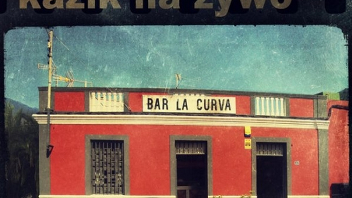Album Kazika Na Żywo "Bar La Curva / Plamy na słońcu" ponownie trafił na szczyt zestawienia sprzedaży płytowej OLiS-u.