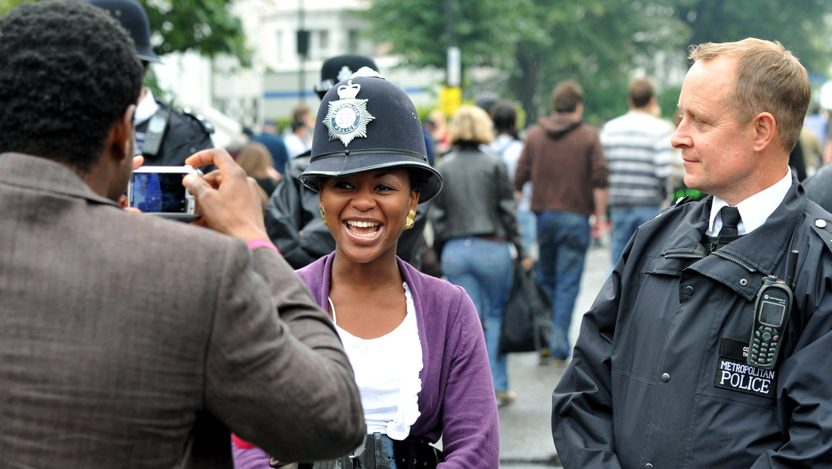 Ilość przestępstw odnotowanych przez policję zmalała o 8 proc. Takie są wyniki badań przeprowadzonych na zlecenie rządu - czytamy na stronach serwisu londynek.net.