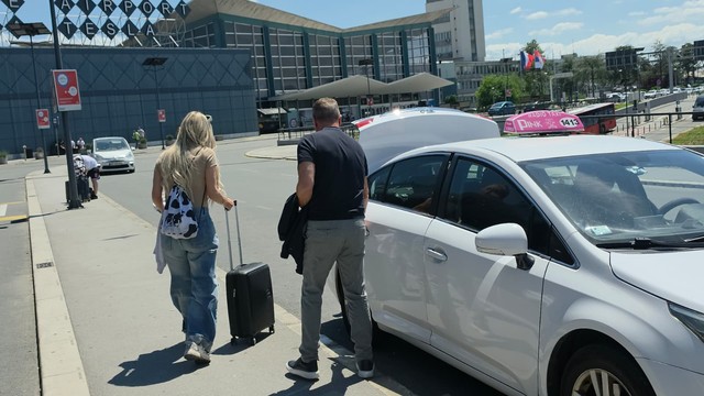 Vesna Đogani na aerodromu
