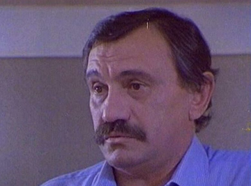 NAŠ GLUMAC JE IZDAHNUO NA ONKOLOGIJI RATNE '93, sestre mu švercovale cigare: Rođen u bogatstvu, pa sa 9 godina  ostao na ulici