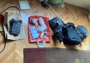 Zaplenjena droga i oružje u  Kragujevcu