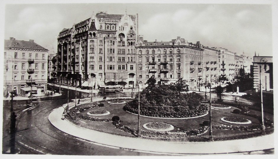 Plac przed 1939 rokiem