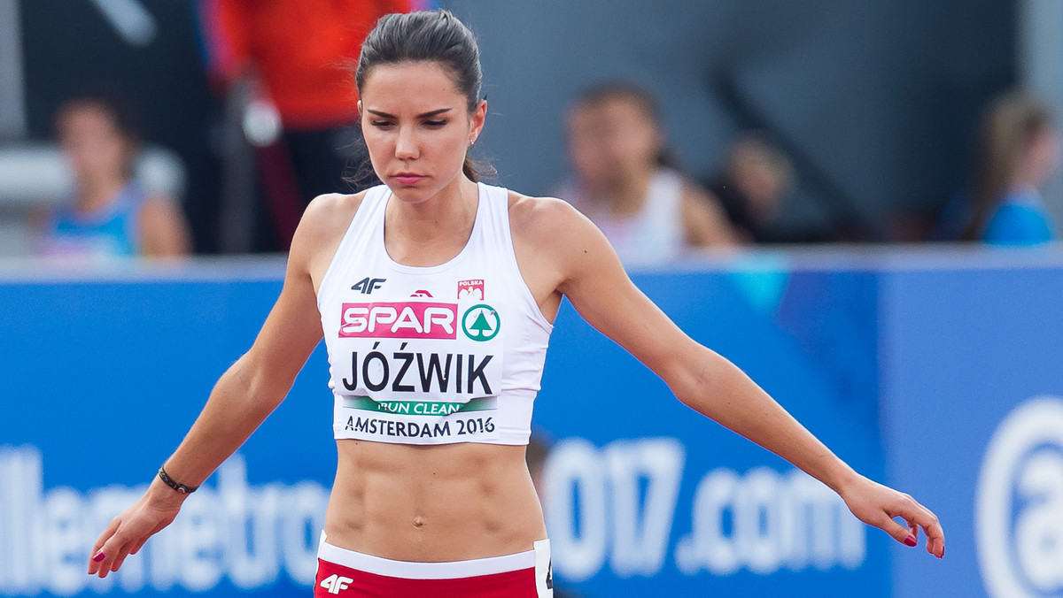 - Wolę, aby pisano o mnie w serwisach sportowych, a nie plotkarskich. Nie jestem celebrytką, która przepada za skandalami - mówi w wywiadzie Joanna Jóźwik, polska lekkoatletka, która chce spełnić swoje marzenie na igrzyskach w Rio de Janeiro w biegu na 800 m.