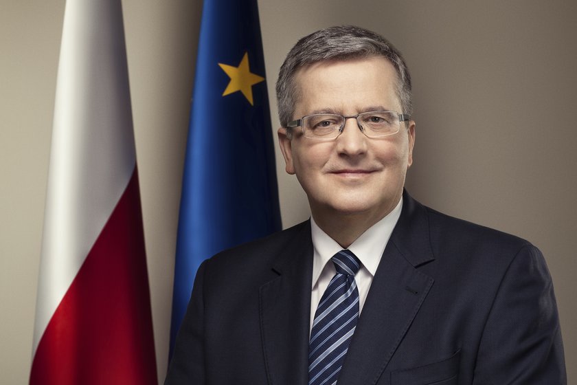 Komorowski i szarlotka