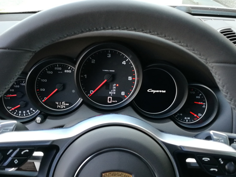 Porsche Cayenne Diesel Platinum test, dane techniczne, opinie