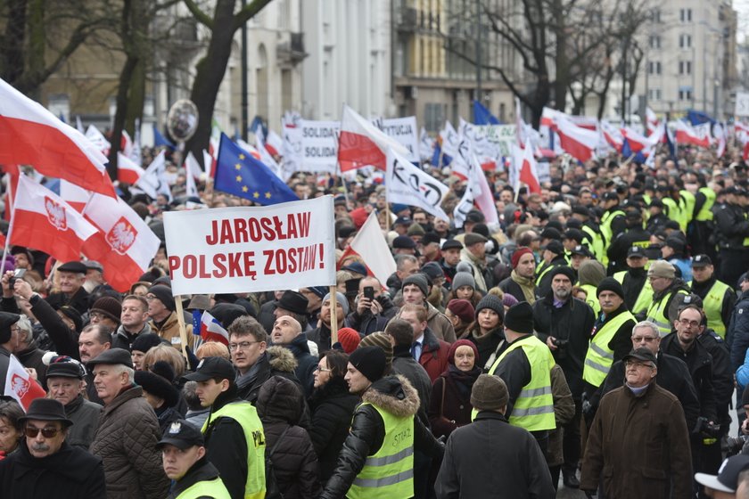 Najciekawsze transparenty demonstrantów