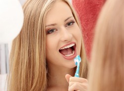 Polacy nie potrafią myć zębów