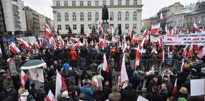 Ilu było uczestników marszów? Sprzeczne dane miasta i policji