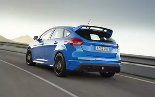 Ford Focus RS pokonany przez normy spalin