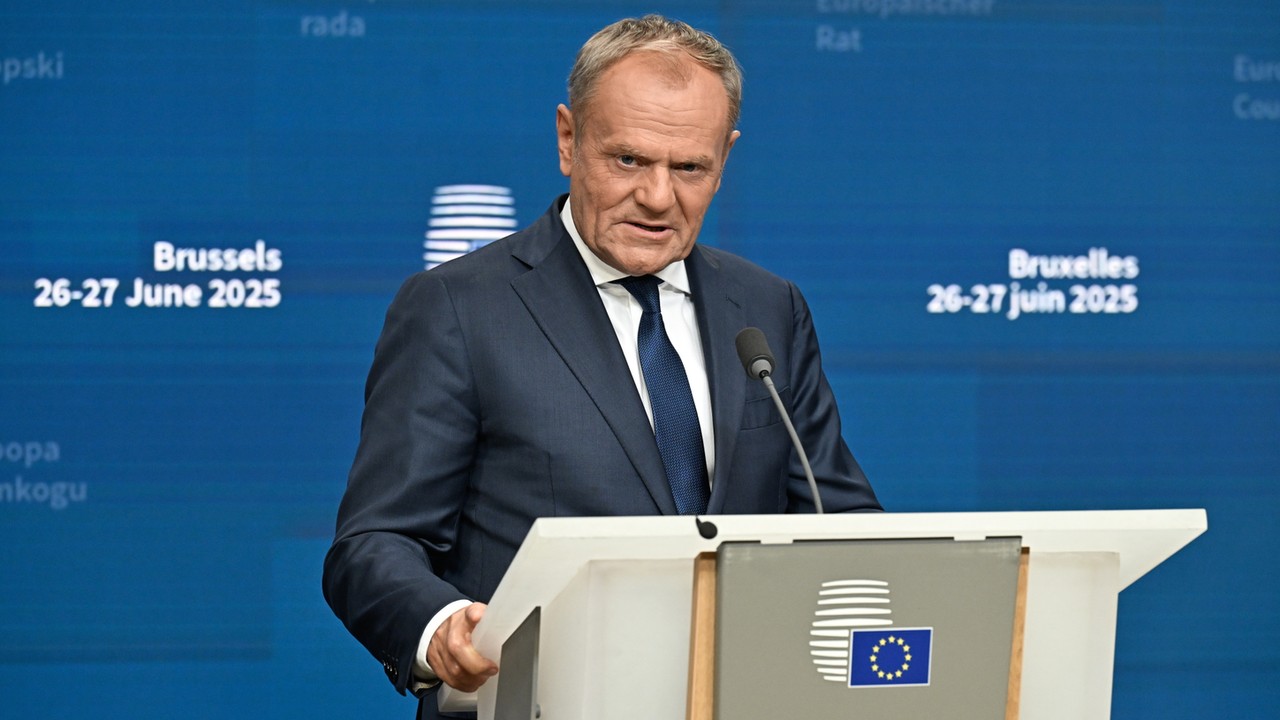 Rewolucyjna zmiana na czele rządu? Prawie połowa Polaków jest 
