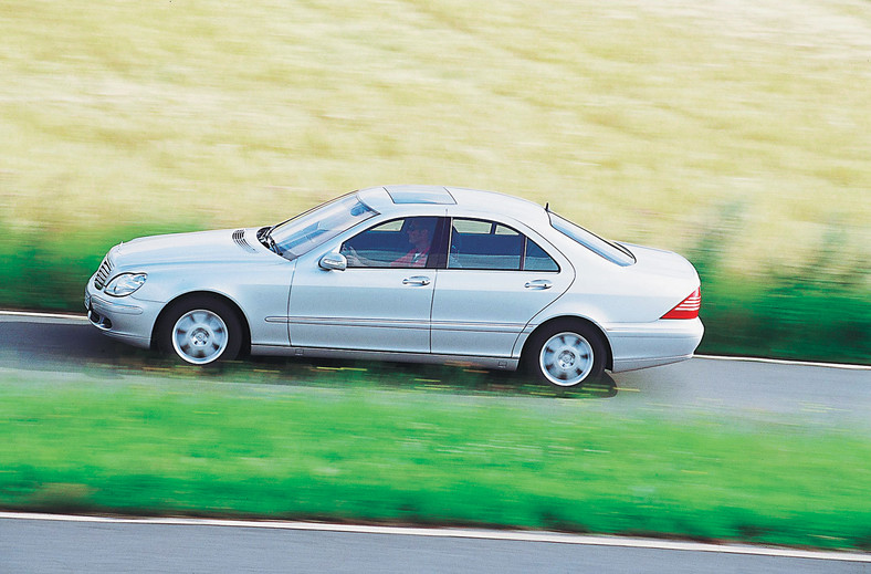 Mercedes S 400 CDI/250-260 KM (2000-05) - cena 19 500 zł