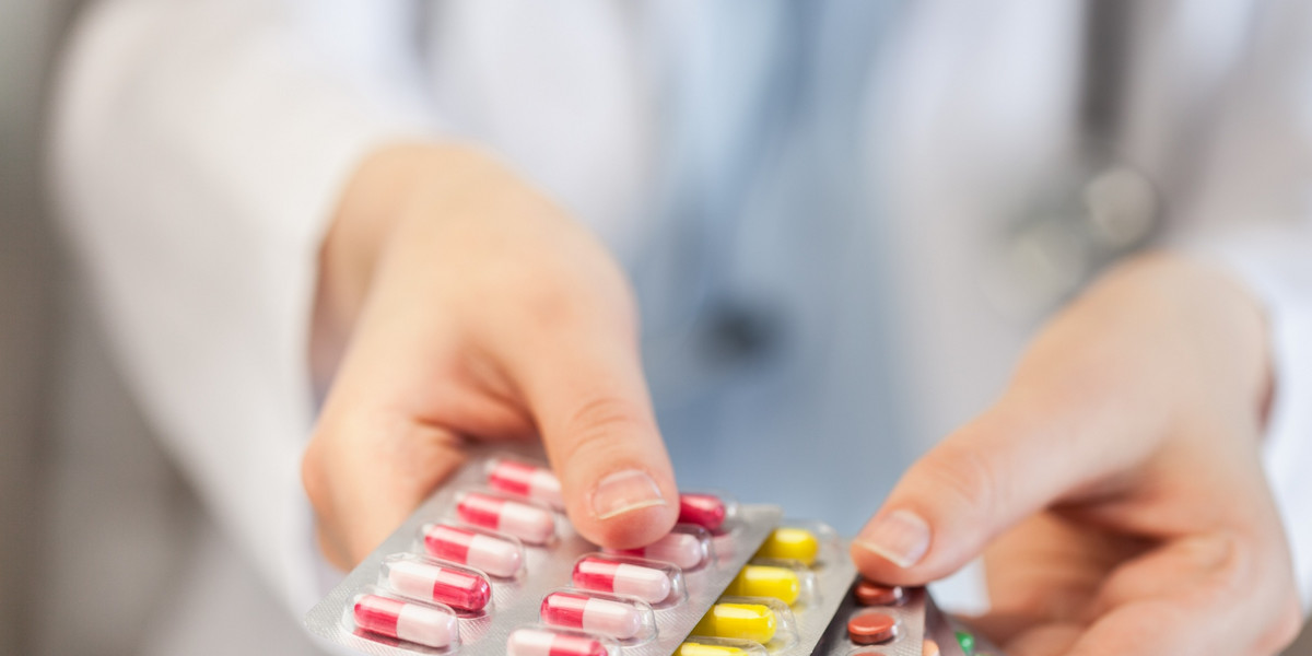 Od kiedy program darmowych leków zostanie rozszerzony? Wiceminister zdrowia podał termin