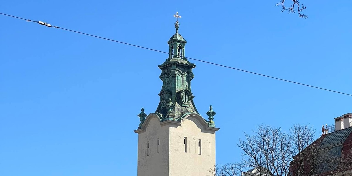 Ludzie żyją w ciągłym strachu przed bombardowaniem. 