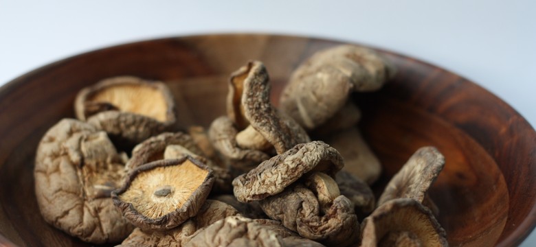 Mun, shitake, pieczarki... Tych azjatyckich GRZYBÓW warto spróbować jesienią