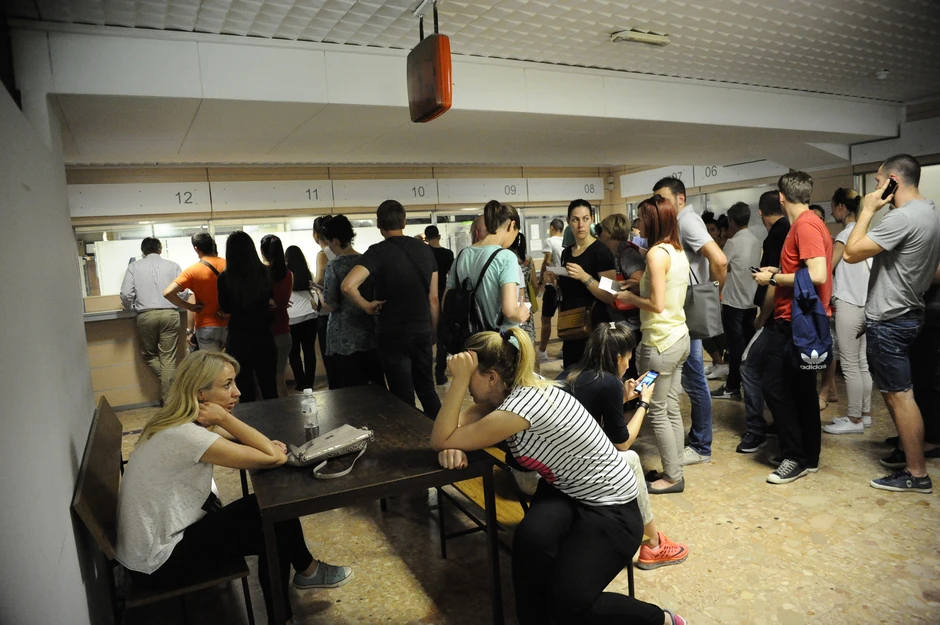 Srećnici pronašli gde da sednu