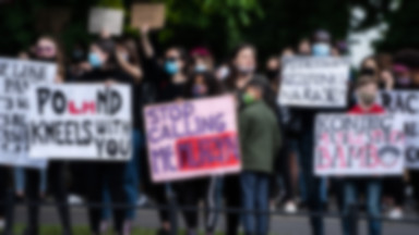 Ich córka stała się twarzą protestu. Jak walczą z rasizmem?