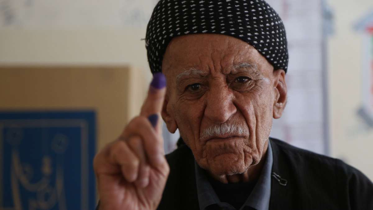 Iracka Niezależna Wysoka Komisja Wyborcza (IEHC) podała wczoraj o północy czasu miejscowego wyniki wyborów w 10 z 18 prowincji, w których wybierano 199 spośród 329 deputowanych. Prowadzi ugrupowanie Sairun, przed koalicją al-Fatah i blokiem al-Nasr.