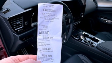 600 zł opłaty karnej. kierowcy dostają wezwania: dowody zdjęciowe wykonano