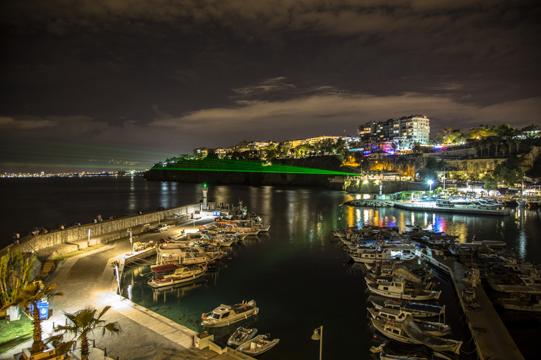 Antalya nocą