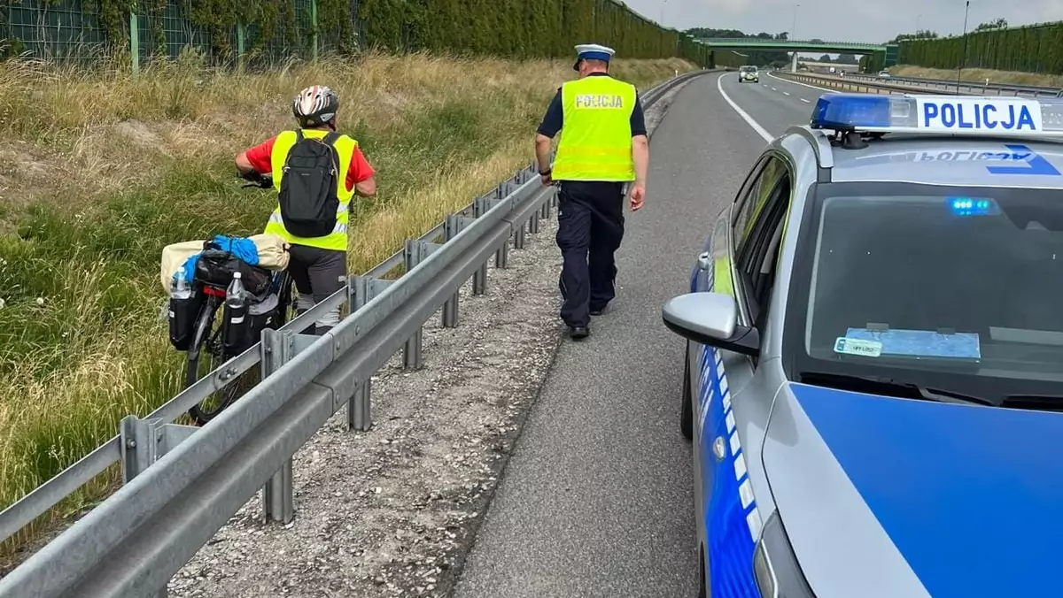 Policjanci z Pabianic zatrzymali na S14 nietypowego uczestnika ruchu