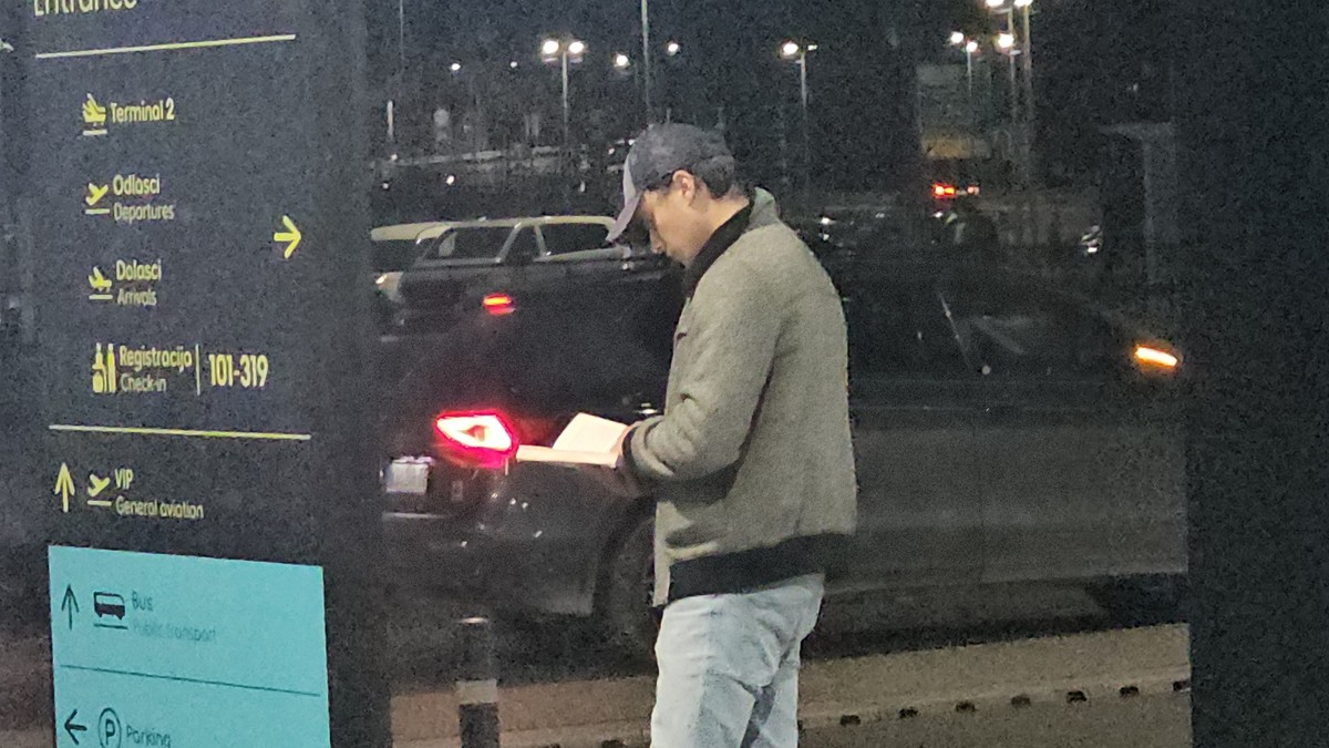 Pljuvao moderne razvode, pa i ON STAVIO TAČKU NA BRAK NAKON 5 GODINA - a ovaj pevač je sramnim potezom razočarao publiku u Srbiji