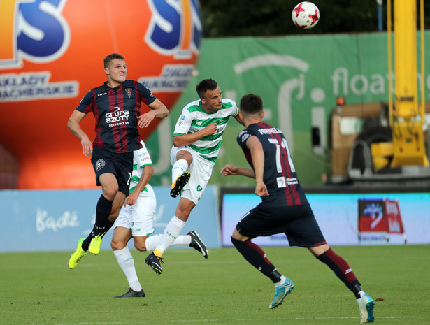 Ekstraklasa: Pogoń zdobyła pierwszy punkt na własnym stadionie