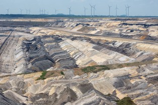 Dekarbonizacja po niemiecku. Rozrastają się kopalnie, do likwidacji wsie i osiedla