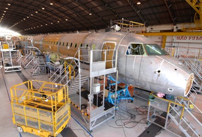 CNN Brasil: Embraer zawiesza serwis swoich samolotów latających w Rosji