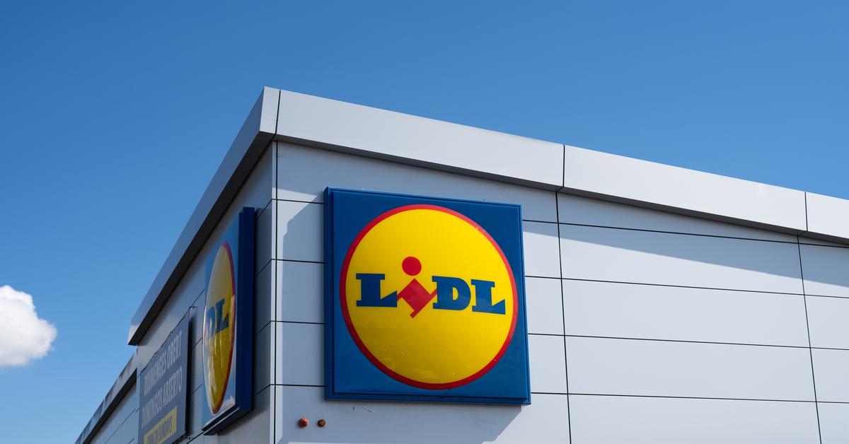  Lidl drugi raz w tym roku podnosi wynagrodzenia pracowników. Co to tak naprawdę oznacza?