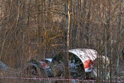 smoleńsk tu-154 silnik leży