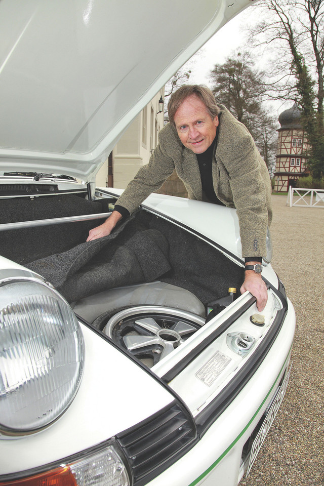 Porsche 911 Carrera RS 2.7 - ulubieniec ambitnych