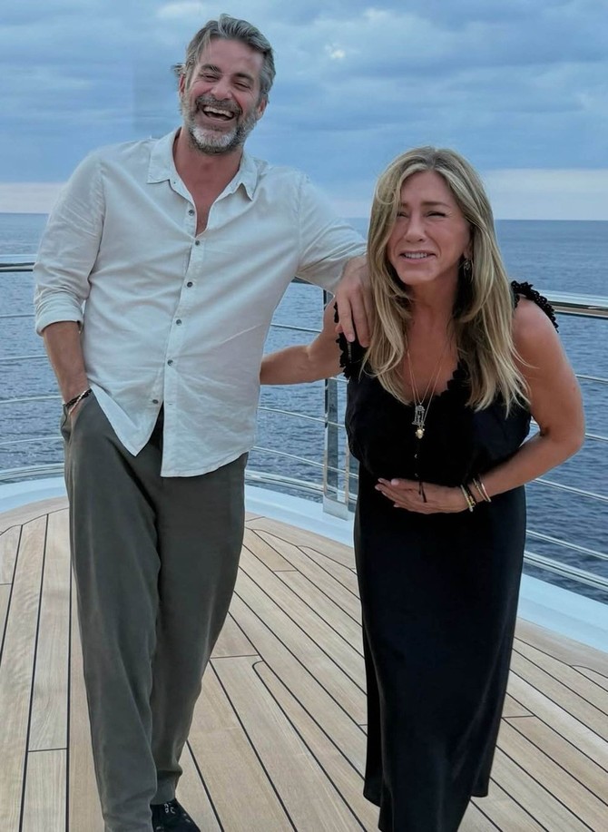 Dženifer Aniston i Džim Kertis