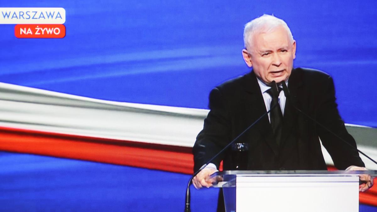 Jarosław Kaczyński prezentuje Polski Ład. Transmisja w TVP Info