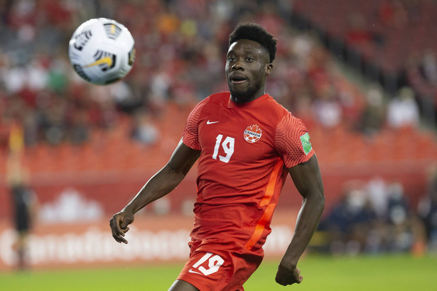 Piłkarz reprezentacji Kanady Alphonso Davies