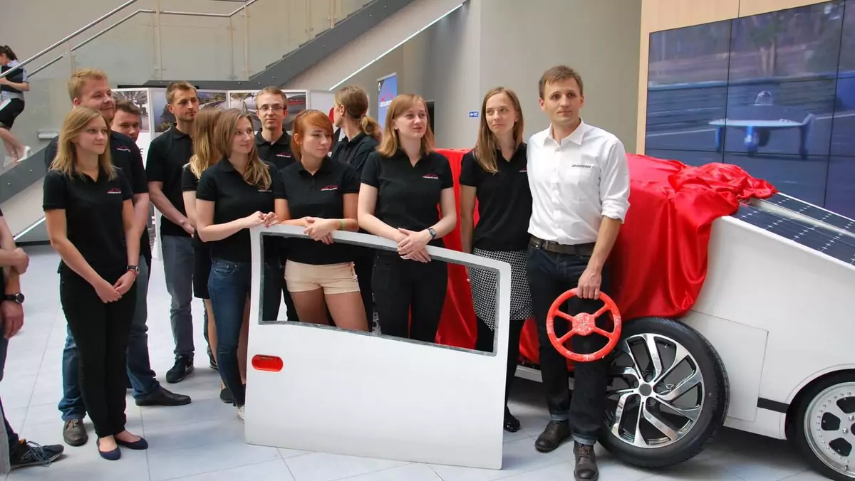 Bridgestone wspiera studentów z Lodz Solar Team