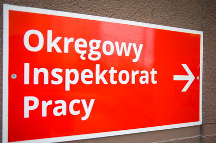 Wracają kontrole inspekcji pracy. W pierwszej kolejności sprawdzą jedno zachowanie firm