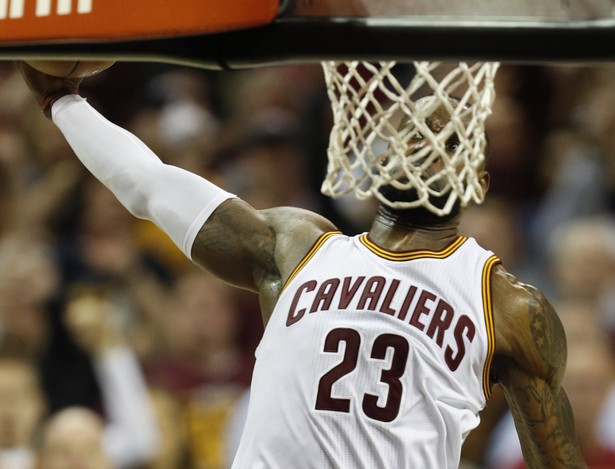 Liga NBA: Cavaliers awansowali do finału, LeBron James wyprzedził  Michaela Jordana