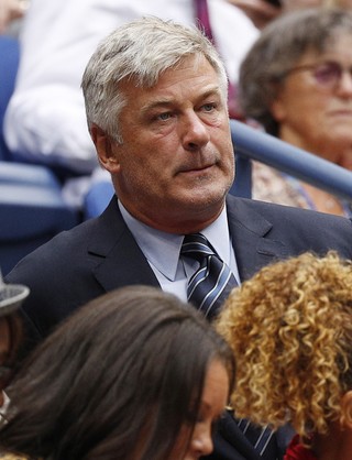 Jak doszło do tragedii na planie filmu z Baldwinem? Są pierwsze wyjaśnienia