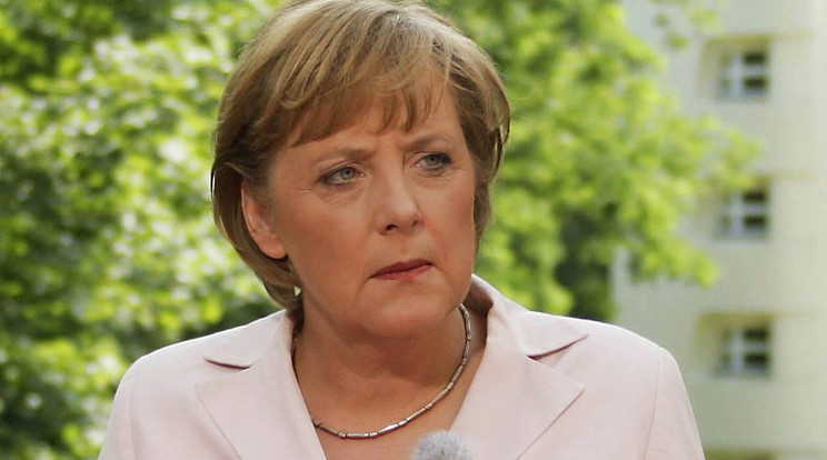 Angela Merkel nincs jó véleménnyel Magyarországról
