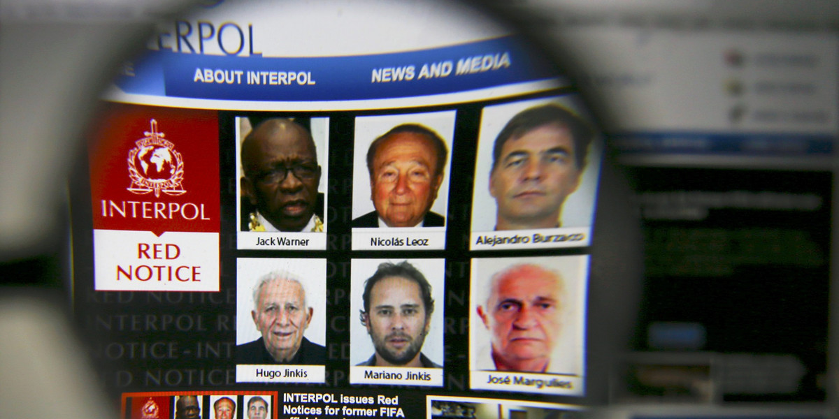 Interpol zawiesił współpracę z FIFA