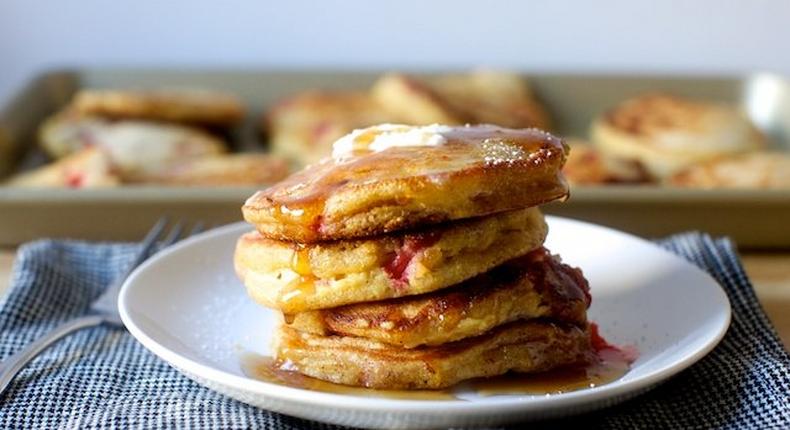 strawberry-cornmeal-griddle-cakes