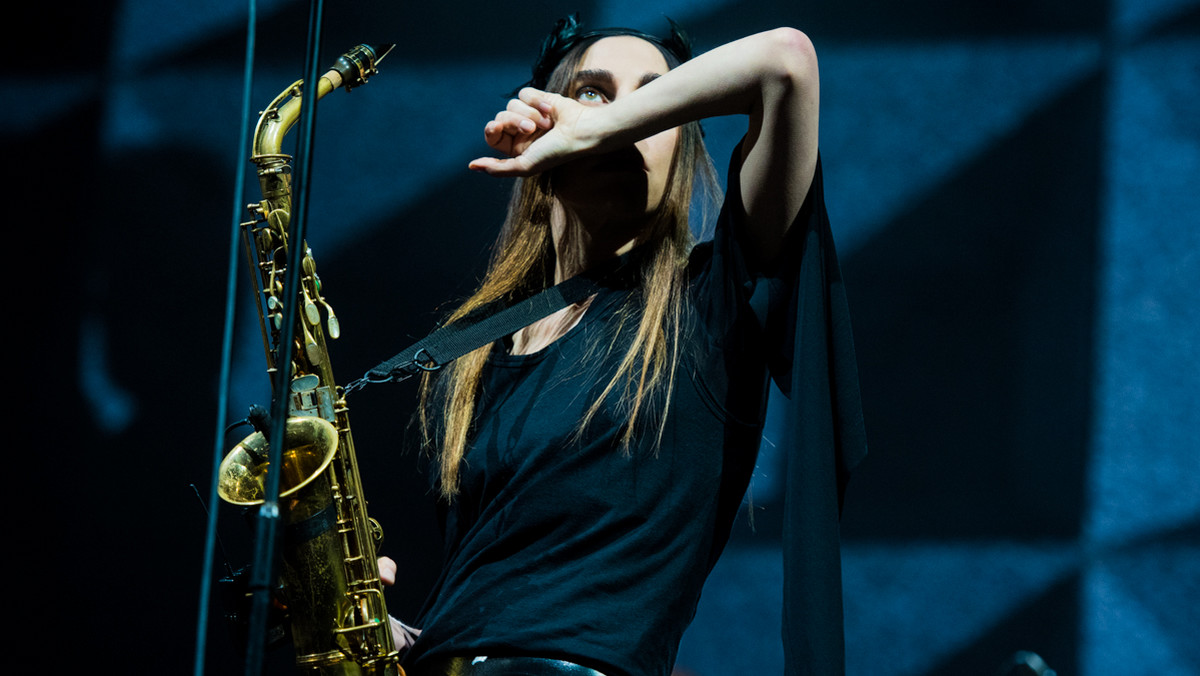 Kolejną gwiazdą tegorocznej edycji OFF Festivalu jest PJ Harvey. Poza brytyjską artystką w Dolinie Trzech Stawów wystąpią także Talib Kweli, Kwadrofonik i Artur Rojek, Helado Negro i group A. Festiwal odbędzie się w dniach 4-6 sierpnia w Katowicach.